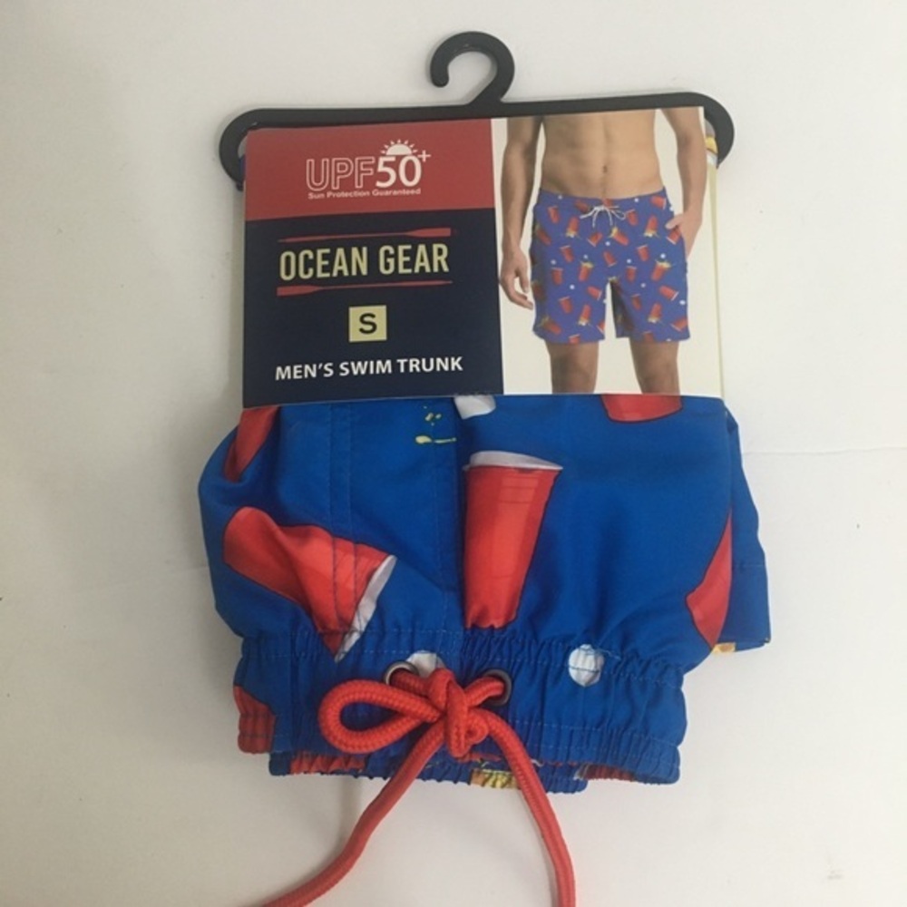 Ocean Gear UPF 50 red solo cup swim trunks. Sz Small. New